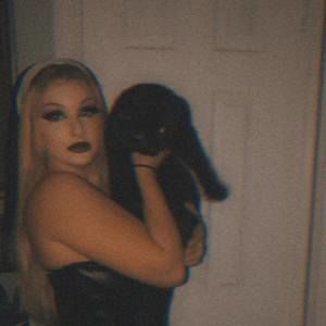 Meet your Posher, Hailey